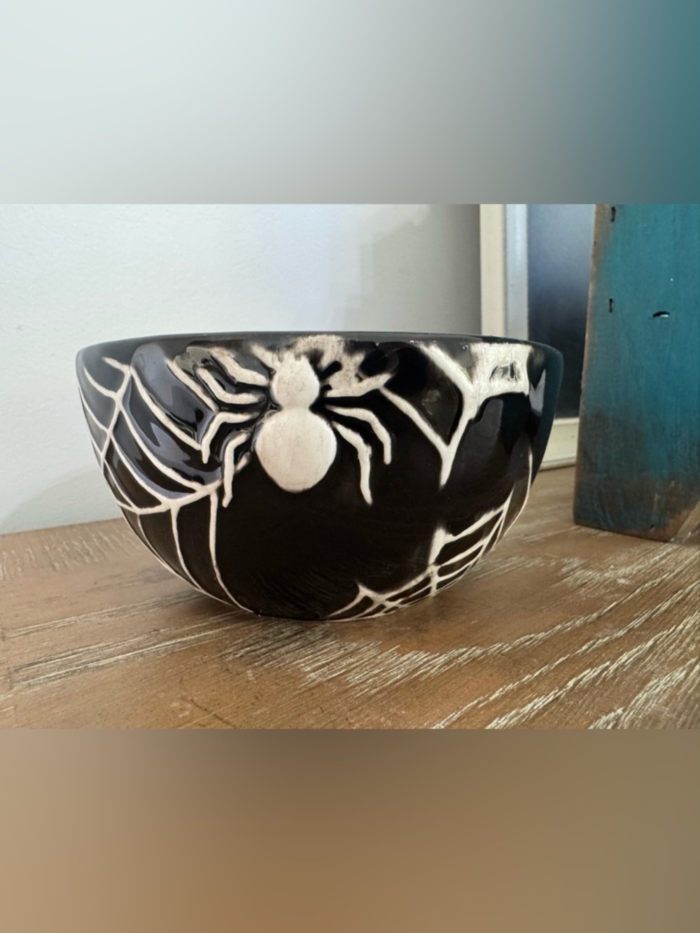 Black and White Ceramic Spider Bowl